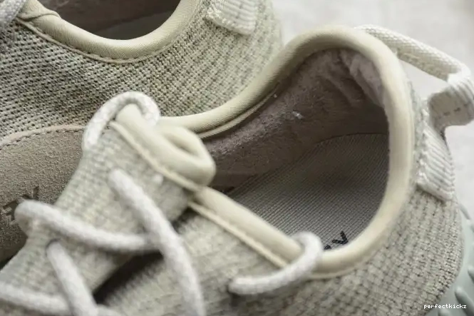 Moonrock AQ2660 Yeezy Boost Adidas 350 0519